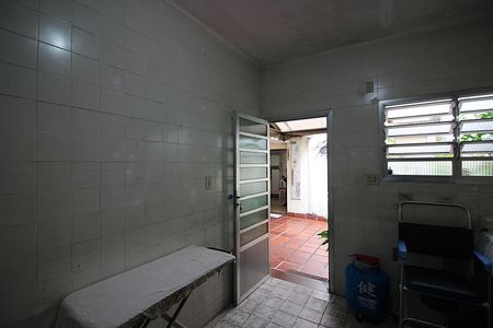 Casa à venda com 218m², 3 quartos e 3 vagasQuarto de Serviço