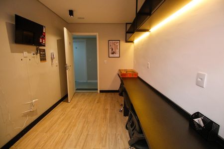 Apartamento à venda com 42m², 2 quartos e 1 vagaSala de Reunião