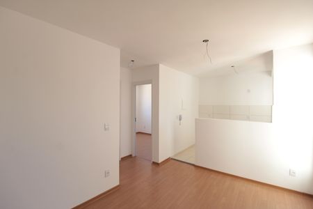Apartamento para alugar com 45m², 2 quartos e 1 vagaSala