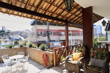 Casa à venda com 400m², 4 quartos e 1 vagaVaranda da Sala