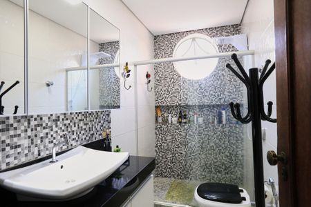 Casa à venda com 400m², 4 quartos e 1 vagaBanheiro