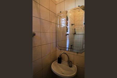 Casa à venda com 400m², 4 quartos e 1 vagaBanheiro de serviço