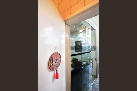 Casa à venda com 400m², 4 quartos e 1 vagaBanheiro de serviço