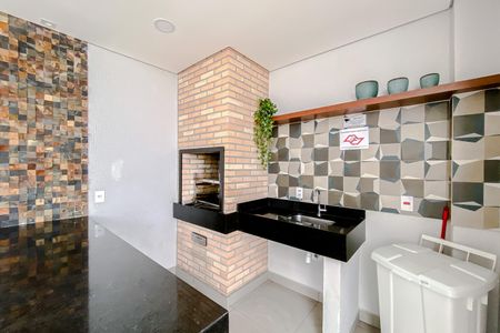Apartamento para alugar com 38m², 2 quartos e 1 vagaÁrea comum - Churrasqueira