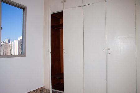 Apartamento para alugar com 80m², 3 quartos e 1 vaga Apartamento para alugar com 80m², 3 quartos e 1 vagaQuarto 1