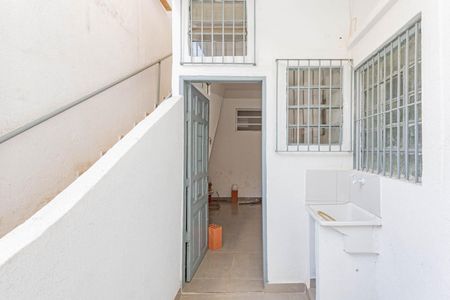 Casa para alugar com 45m², 1 quarto e sem vagaÁrea de Serviço