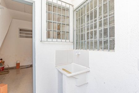 Casa para alugar com 45m², 1 quarto e sem vagaÁrea de Serviço