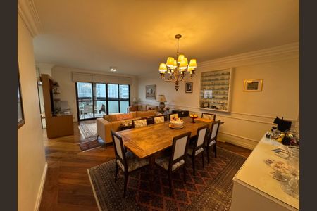 Apartamento para alugar com 230m², 4 quartos e 3 vagasSala de Jantar