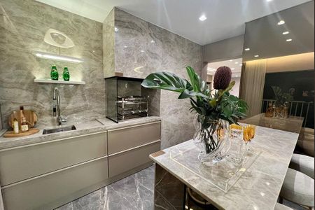 Apartamento à venda com 234m², 4 quartos e 3 vagasFoto 06