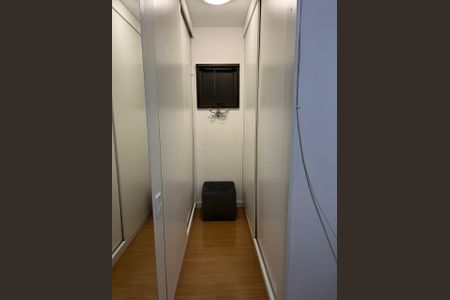 Apartamento à venda com 130m², 4 quartos e 2 vagasQuarto