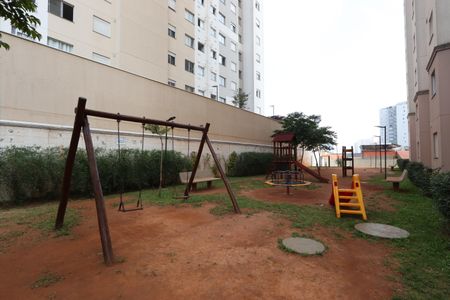 Apartamento à venda com 40m², 2 quartos e sem vagaÁrea comum - Playground