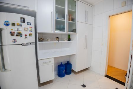 Apartamento à venda com 115m², 3 quartos e 2 vagasCozinha