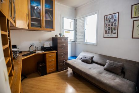Apartamento à venda com 115m², 3 quartos e 2 vagasQuarto