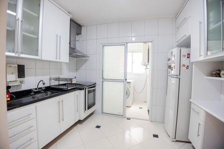 Apartamento à venda com 115m², 3 quartos e 2 vagasCozinha