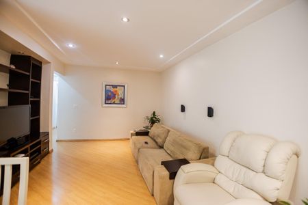 Apartamento à venda com 115m², 3 quartos e 2 vagasSala