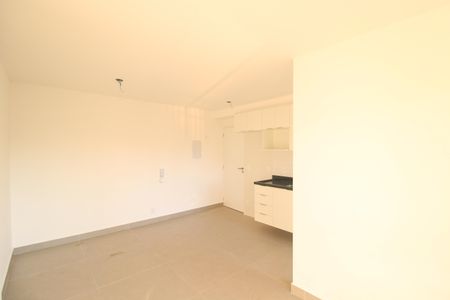 Apartamento para alugar com 47m², 2 quartos e 1 vagaSala / Cozinha