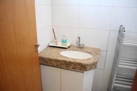 Apartamento à venda com 204m², 4 quartos e 3 vagasBanheiro da Suíte 2