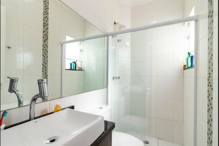 Casa à venda com 160m², 3 quartos e 2 vagasBanheiro da Suíte 1