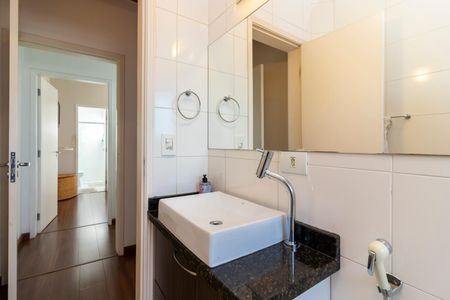 Casa à venda com 160m², 3 quartos e 2 vagasBanheiro da Suíte 2
