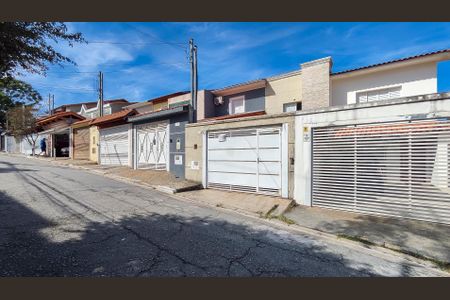 Casa à venda com 160m², 3 quartos e 2 vagasFachada