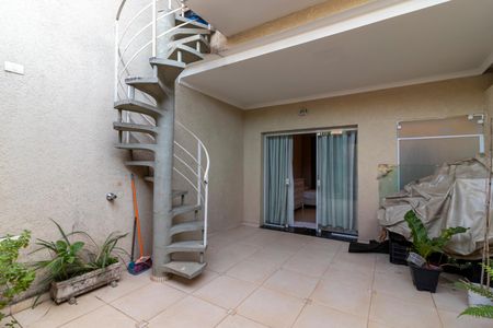 Casa à venda com 160m², 3 quartos e 2 vagasÁrea comum