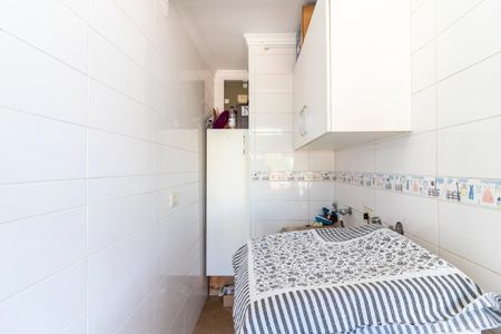 Casa à venda com 160m², 3 quartos e 2 vagasÁrea de Serviço