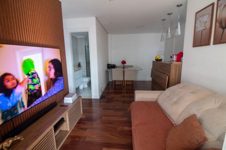 Apartamento à venda com 67m², 2 quartos e 2 vagas Apartamento à venda com 67m², 2 quartos e 2 vagasSala
