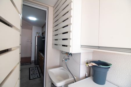 Apartamento à venda com 67m², 2 quartos e 2 vagas Apartamento à venda com 67m², 2 quartos e 2 vagasÁrea de Serviço