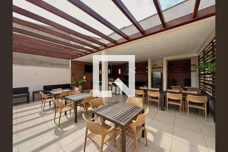 Apartamento à venda com 67m², 2 quartos e 2 vagas Apartamento à venda com 67m², 2 quartos e 2 vagasÁrea comum - Churrasqueira