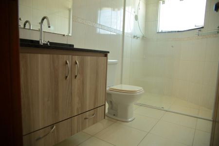 Casa à venda com 162m², 3 quartos e 4 vagasBanheiro Suíte 3