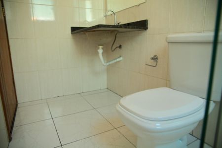 Casa à venda com 162m², 3 quartos e 4 vagasBanheiro Suíte 1