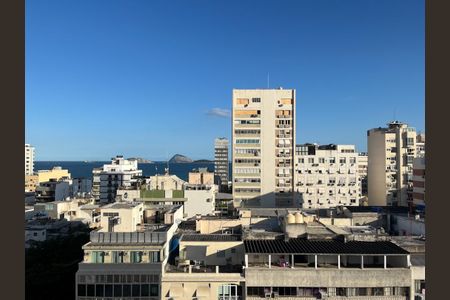 Apartamento para alugar com 68m², 2 quartos e 1 vaga Apartamento para alugar com 68m², 2 quartos e 1 vagaVista da sala