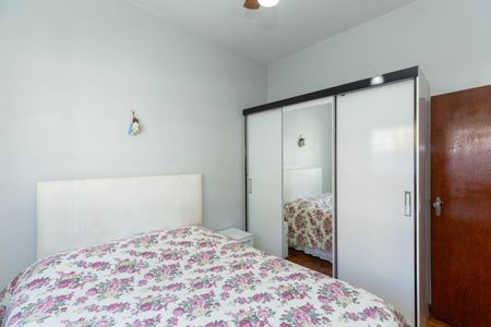 Casa à venda com 380m², 3 quartos e 3 vagasQuarto 2