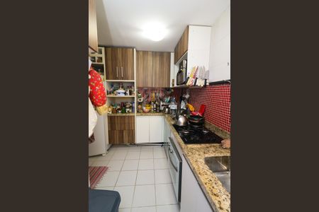 Apartamento à venda com 66m², 3 quartos e 1 vaga Apartamento à venda com 66m², 3 quartos e 1 vagaCozinha e Área de Serviço
