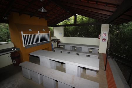 Apartamento à venda com 66m², 3 quartos e 1 vaga Apartamento à venda com 66m², 3 quartos e 1 vagaÁrea comum - Churrasqueira