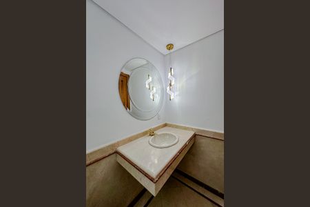 Apartamento para alugar com 220m², 3 quartos e 3 vagasLavabo