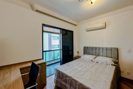 Apartamento para alugar com 220m², 3 quartos e 3 vagasQuarto 3 - Suíte