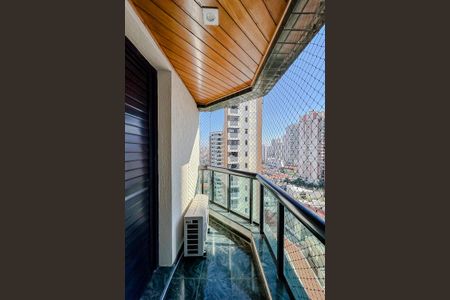 Apartamento para alugar com 220m², 3 quartos e 3 vagasVaranda da Suíte 1