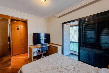 Apartamento para alugar com 220m², 3 quartos e 3 vagasQuarto 3 - Suíte