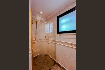 Apartamento para alugar com 220m², 3 quartos e 3 vagasBanheiro da Suíte 2