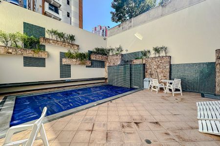 Apartamento para alugar com 220m², 3 quartos e 3 vagasÁrea comum - Piscina