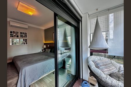 Apartamento à venda com 250m², 4 quartos e 4 vagas Apartamento à venda com 250m², 4 quartos e 4 vagasSacada Suíte 1