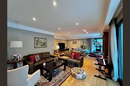 Apartamento à venda com 250m², 4 quartos e 4 vagas Apartamento à venda com 250m², 4 quartos e 4 vagasSala