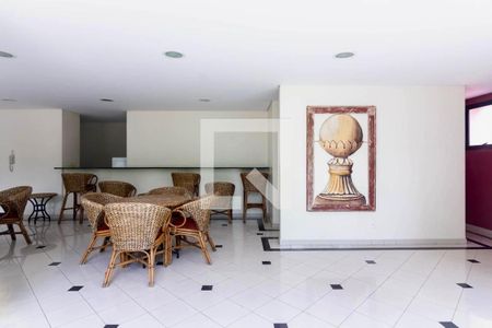 Apartamento à venda com 250m², 4 quartos e 4 vagas Apartamento à venda com 250m², 4 quartos e 4 vagasÁrea comum