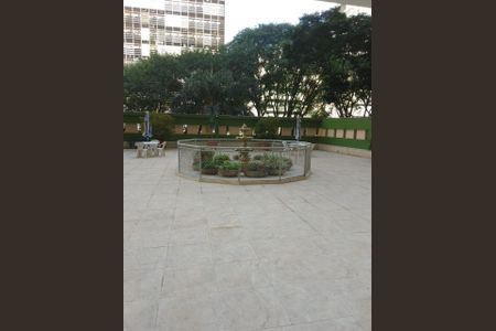 Apartamento à venda com 40m², 1 quarto e 1 vaga