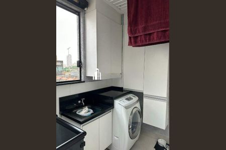 Casa à venda com 140m², 2 quartos e 2 vagas