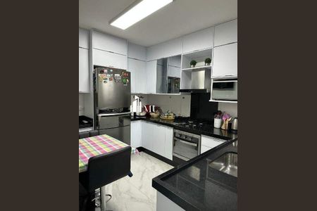 Casa à venda com 140m², 2 quartos e 2 vagas