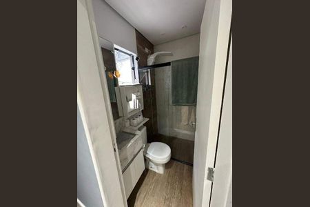 Casa à venda com 140m², 2 quartos e 2 vagas