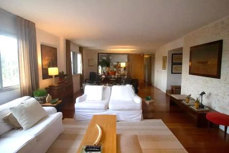 Apartamento à venda com 5 quartos, 200m² em Jardim Europa, São Paulo