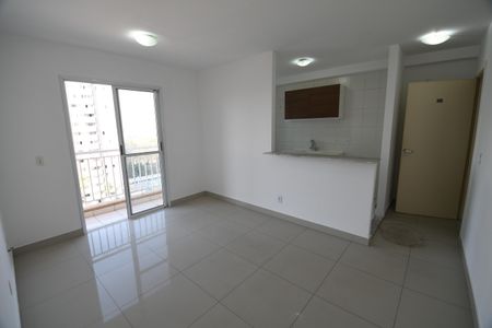 Sala de apartamento à venda com 2 quartos, 52m² em Bonfim, Campinas